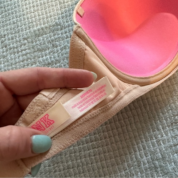 36DD PINK Strapless Bra - Picture 6 of 6